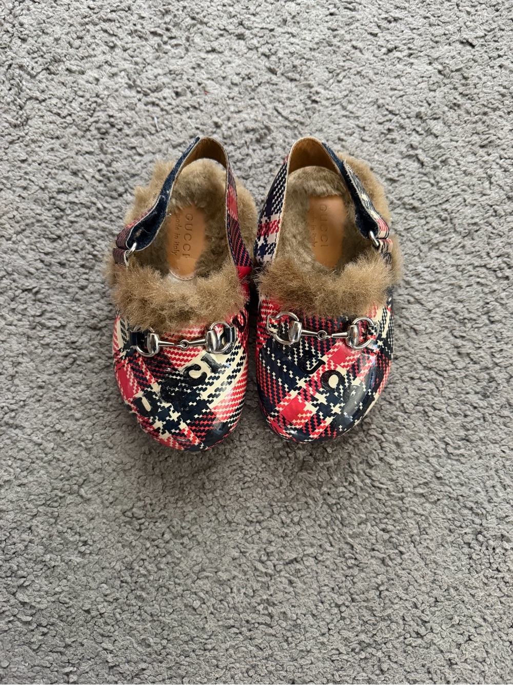 Gucci Kids Red Navy Plaid Fur-Trim Horsebit Clogs